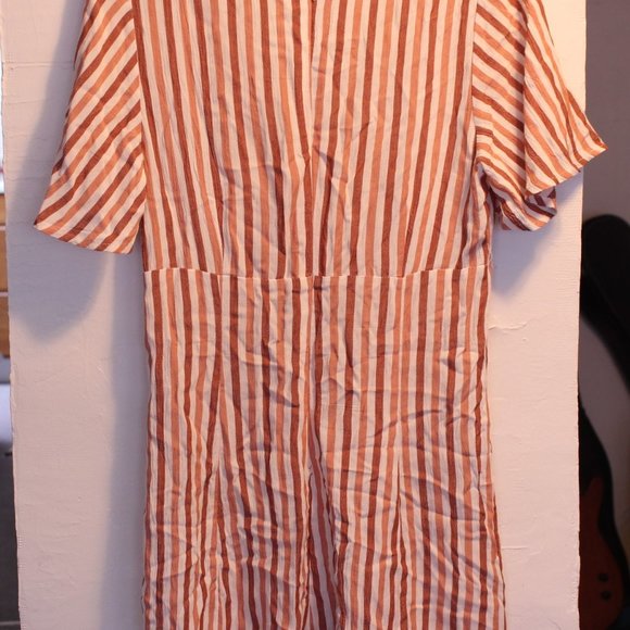 Striped Romper - Picture 3 of 3